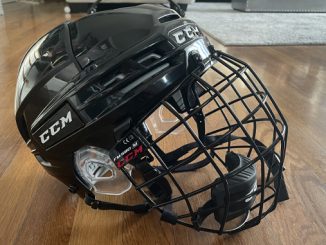 CCM Tacks 910 combo helmet in black